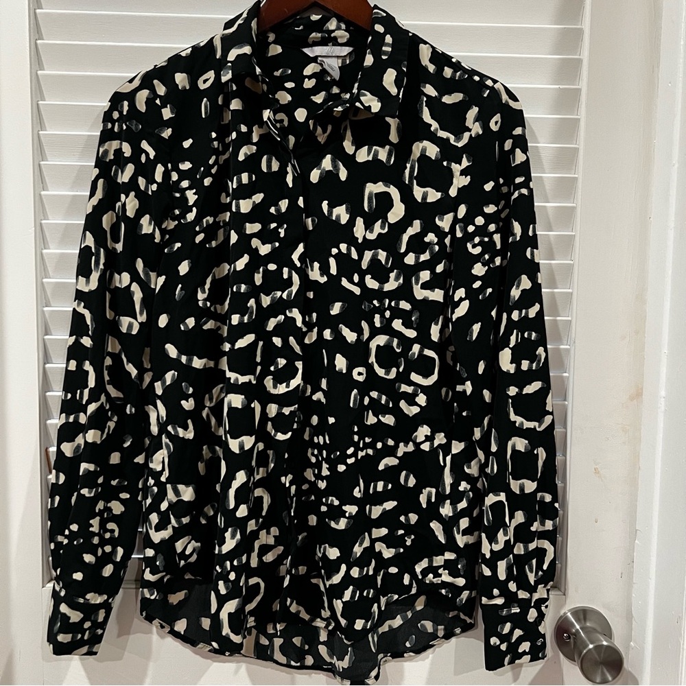 H&M Monochrome Pattern Animal Print Blouse